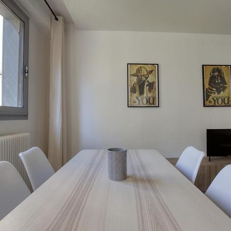 Charming Apartment In The Heart Of The 19Th Paryż Zewnętrze zdjęcie