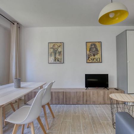 Charming Apartment In The Heart Of The 19Th Paryż Zewnętrze zdjęcie