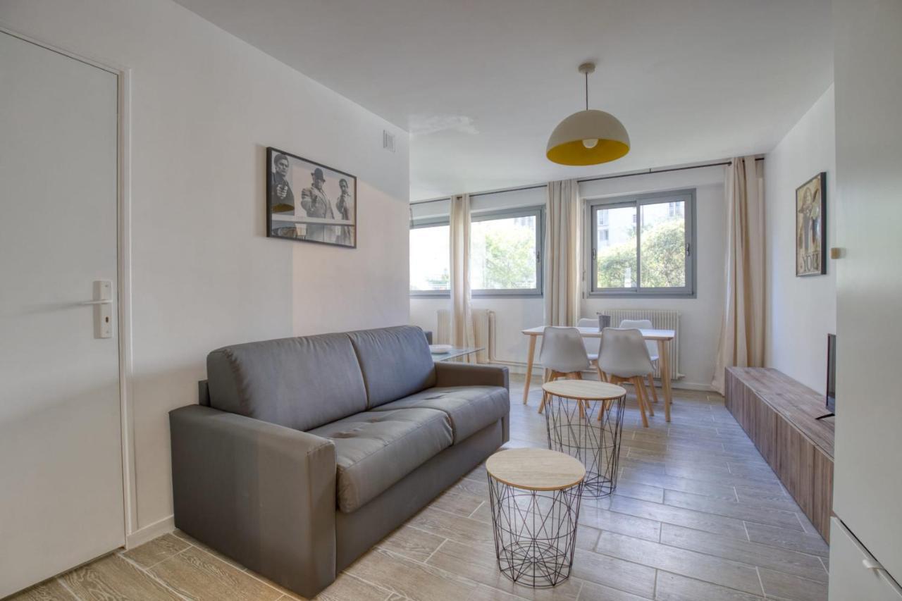 Charming Apartment In The Heart Of The 19Th Paryż Zewnętrze zdjęcie