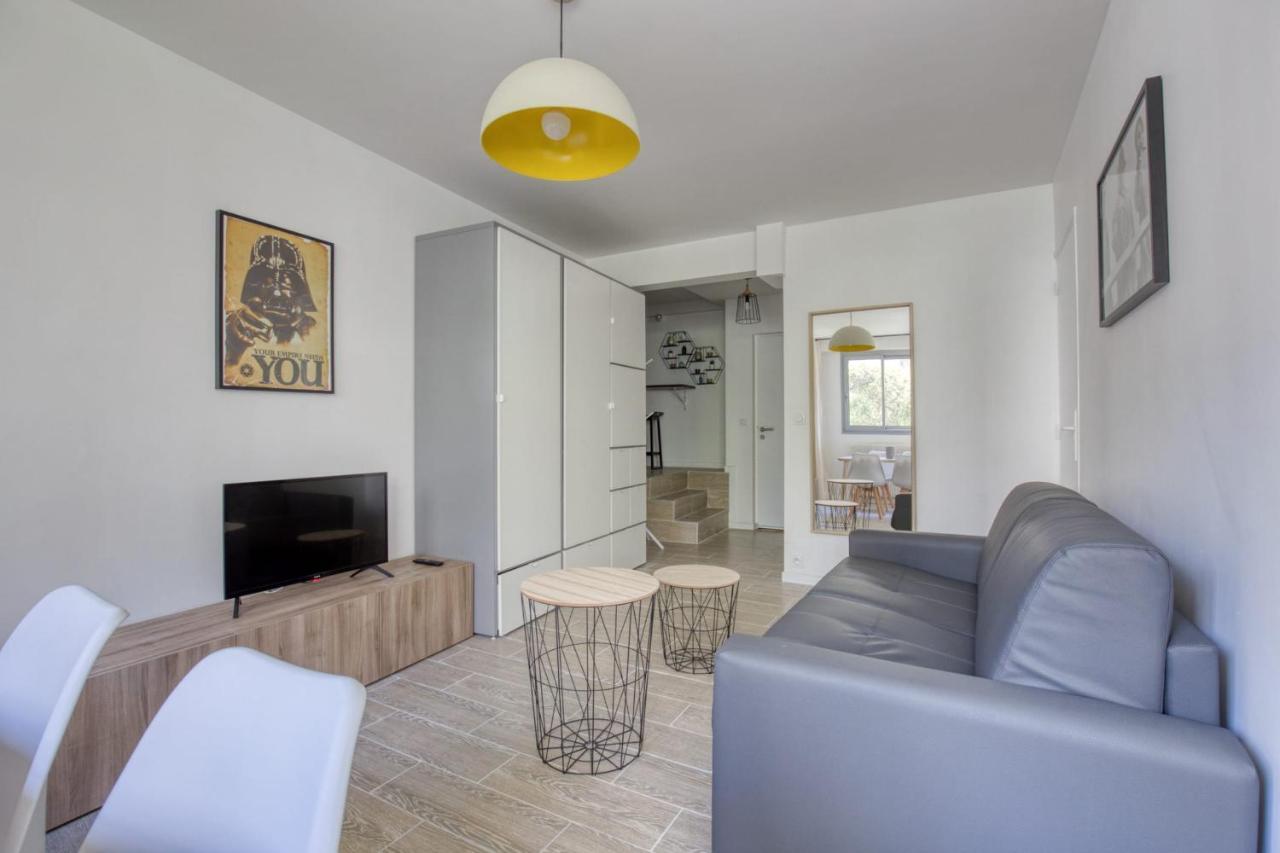 Charming Apartment In The Heart Of The 19Th Paryż Zewnętrze zdjęcie