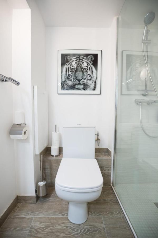 Charming Apartment In The Heart Of The 19Th Paryż Zewnętrze zdjęcie